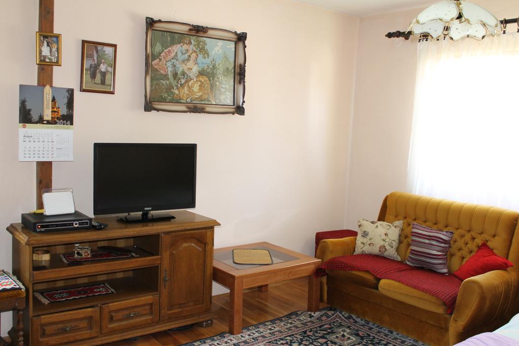 Guest House Milena Žabljak Kamer foto